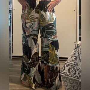 Coco Bianco Multicolor Leaf Print Pants